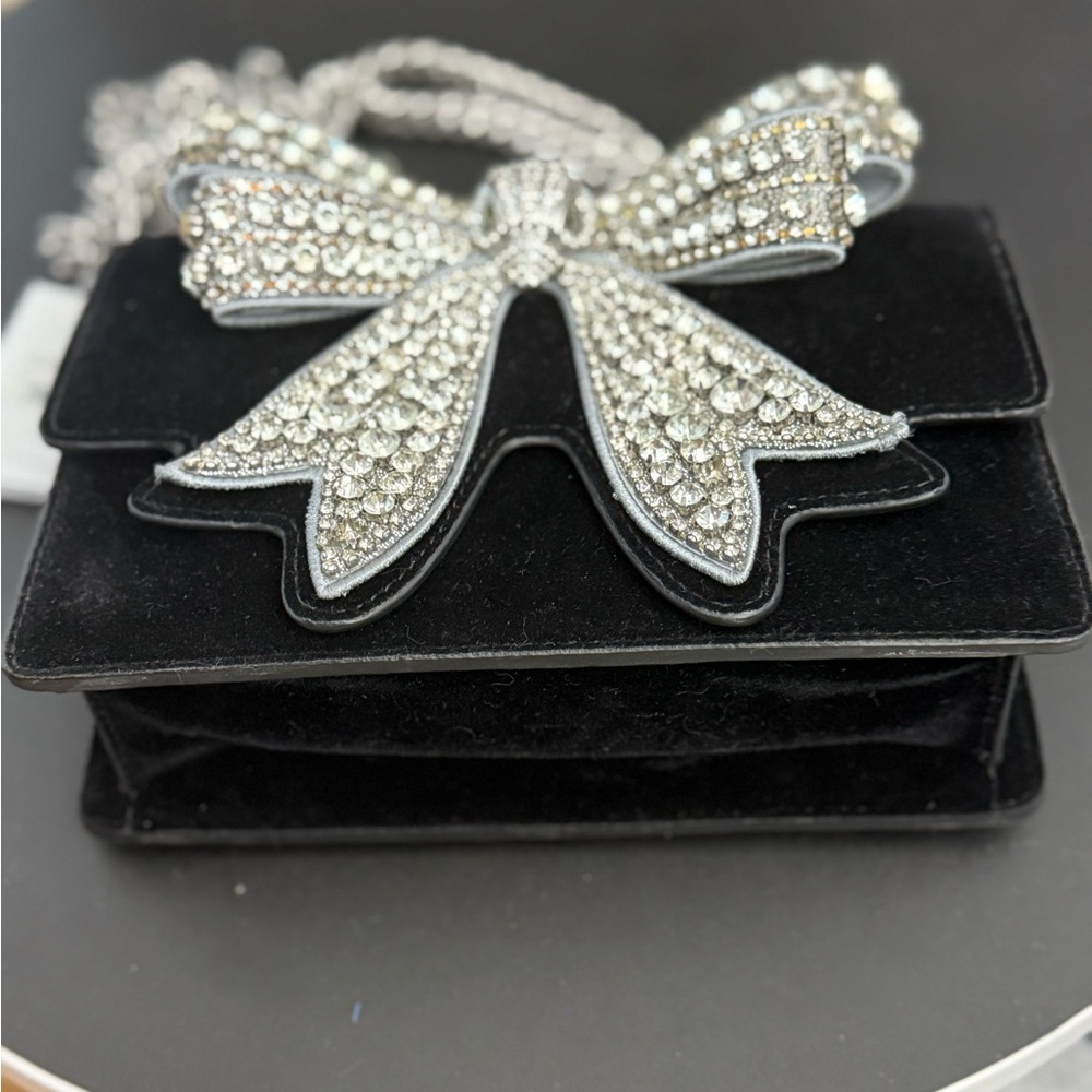 Kurt Geiger London Small Shoreditch velvet rhinestone bow crossbody bag - Picture 4 of 6